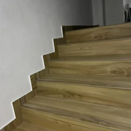 Nona Lelas House Apartment *
