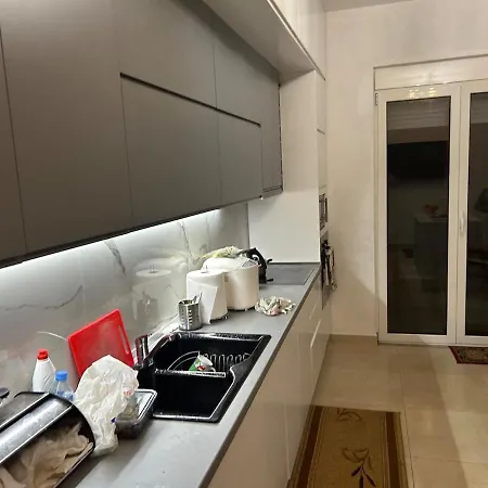 Apartment Nona Lelas House Tirana